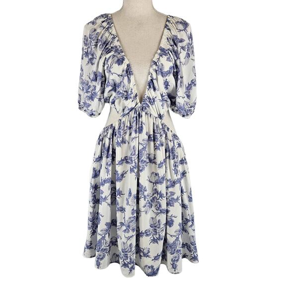 Bardot Dresses & Skirts - NWT Bardot "Eden" Plunging V-Neck White Blue Floral Cut-Out Mini Dress 8 / L